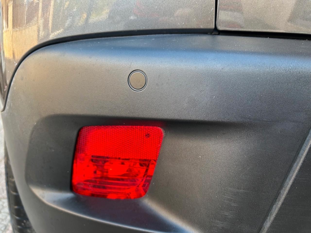 Peugeot 2008 BlueHDi 110 S&S ALLURE PACK