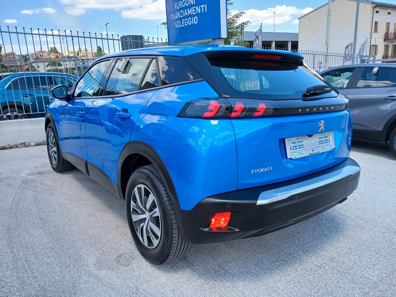 Peugeot 2008 1.5 BLUEHDI 102CV BUSINESS 2020