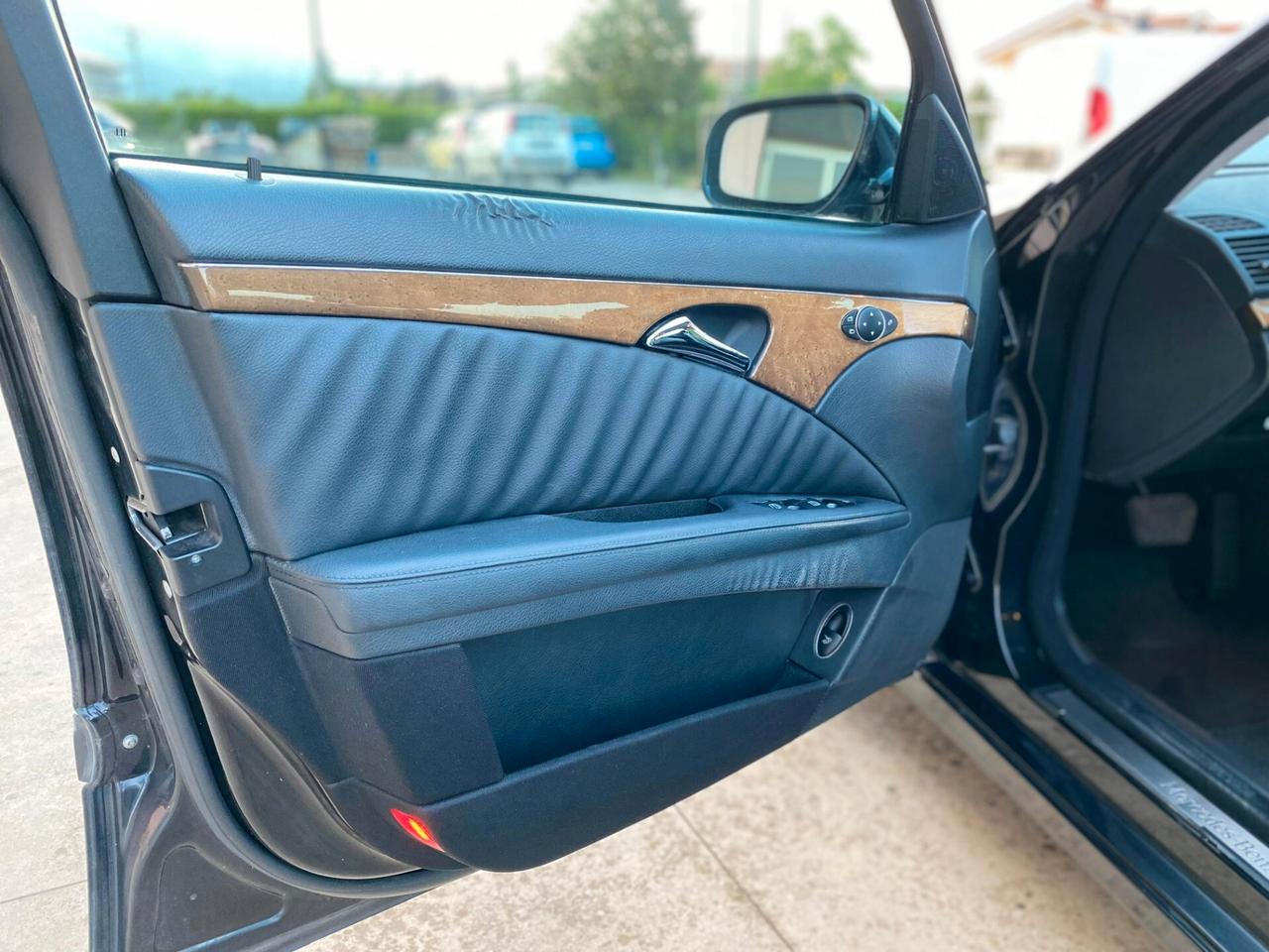 Mercedes-benz E 220 200 CDI cat EVO Avantgarde