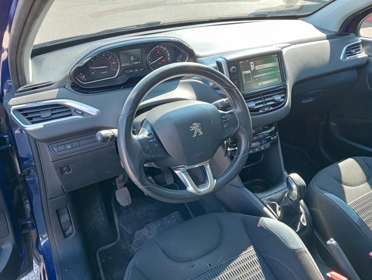 Peugeot 208 1.2VTi 82CV 5p. Allure UNIPROPRIETARIO