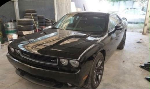 Dodge Challenger Sxt