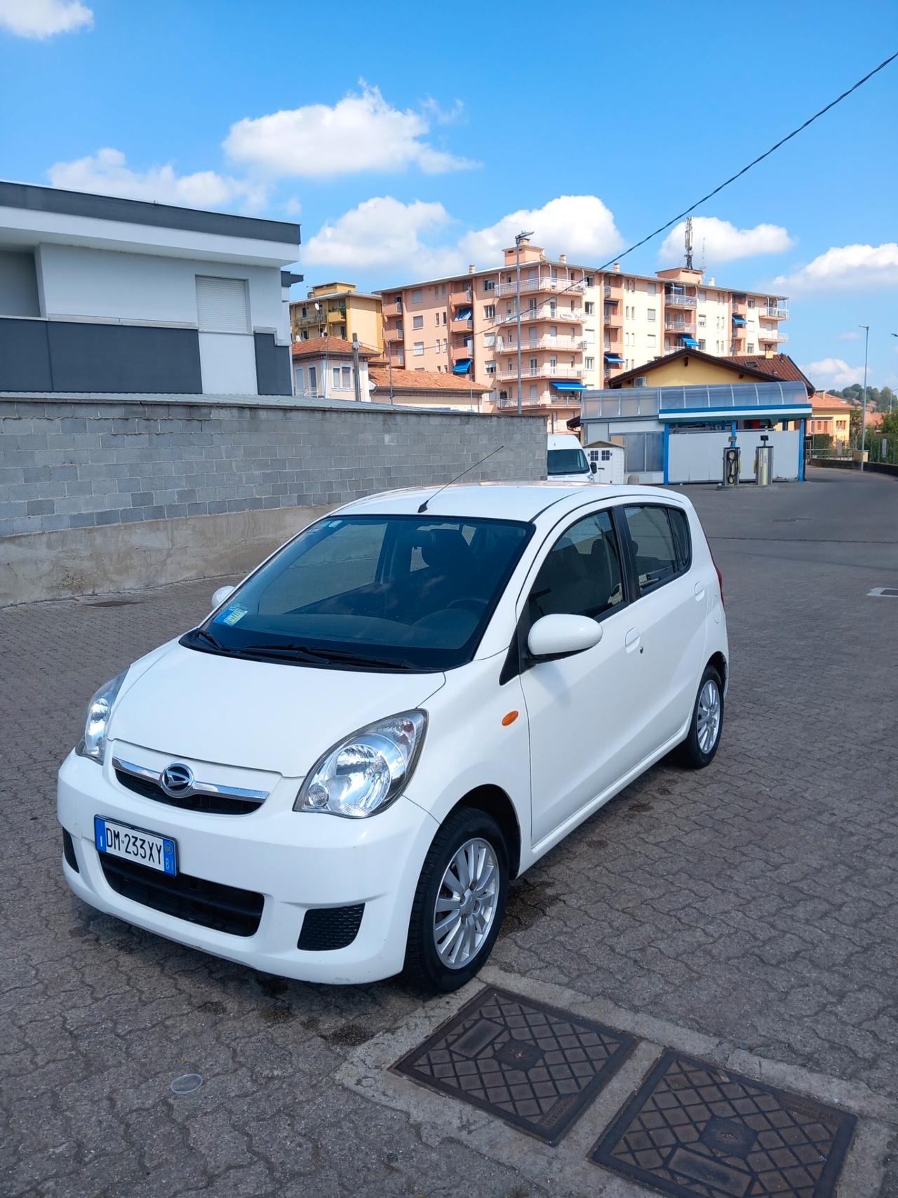 Daihatsu Cuore 1.0 12V Hiro
