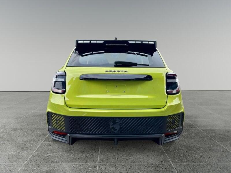 Abarth 600e 54KWH Turismo 240CV - NUOVA