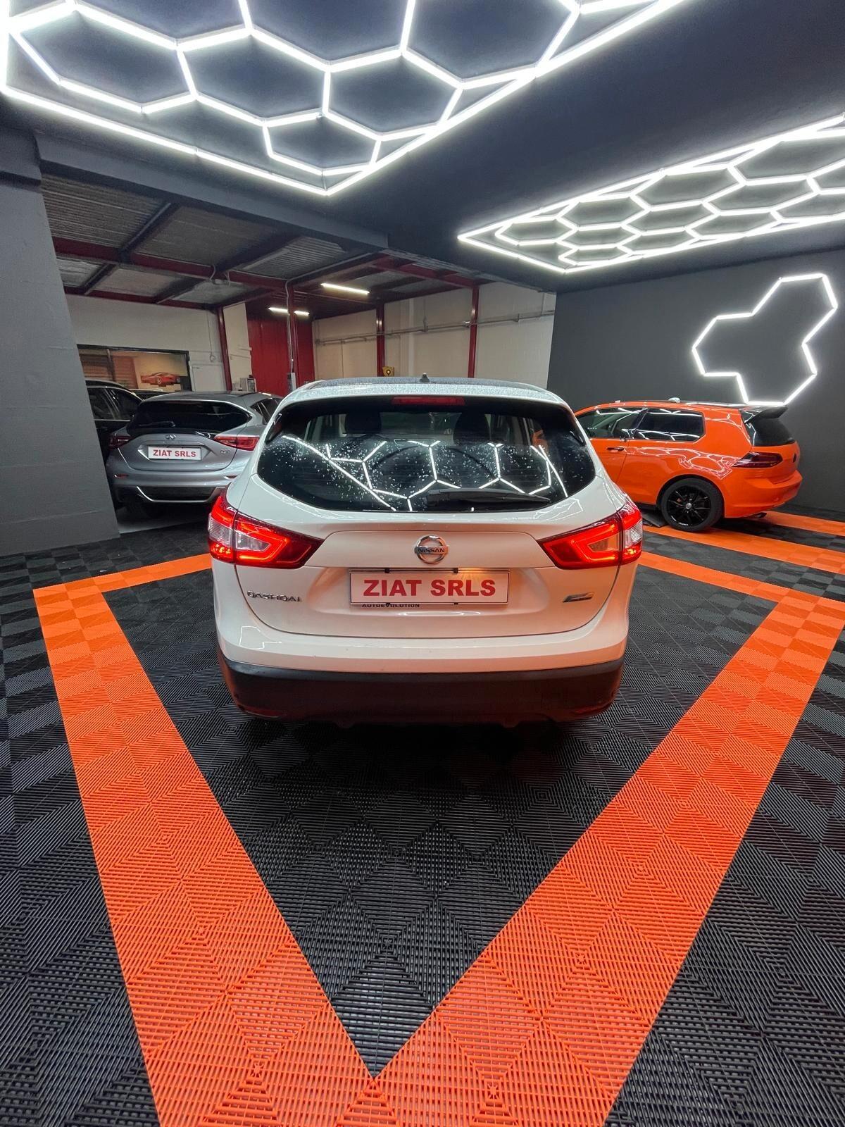 Nissan Qashqai 1.5 dCi DPF Visia