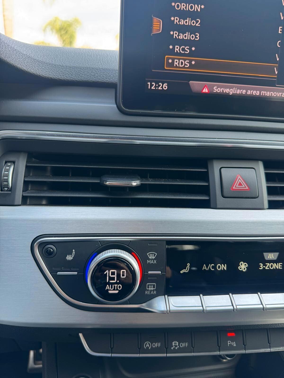 Audi A4 2.0 TDI 150 CV S tronic sline UNICO PROP