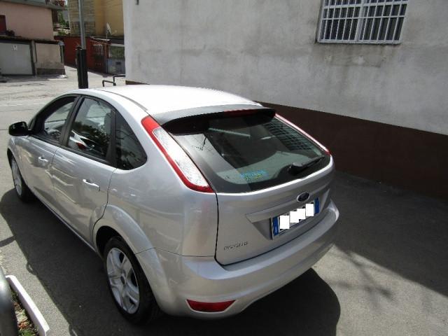 FORD Focus + 1.6 TDCi (110CV) 5p.