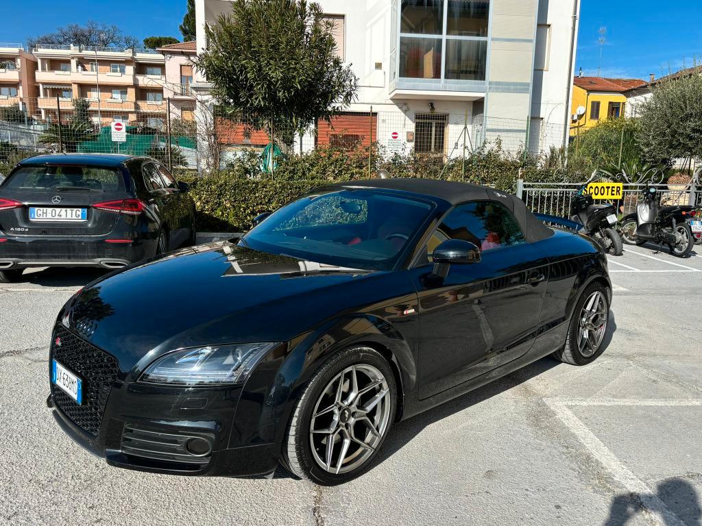 Audi TT Roadster 2.0 tfsi Advanced Plus