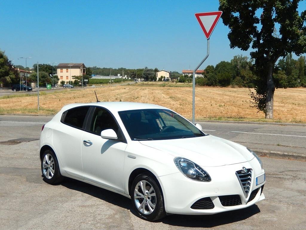 ALFA GIULIETTA 1.6 JTDm-2 - DISTRIBUZIONE NUOVA!