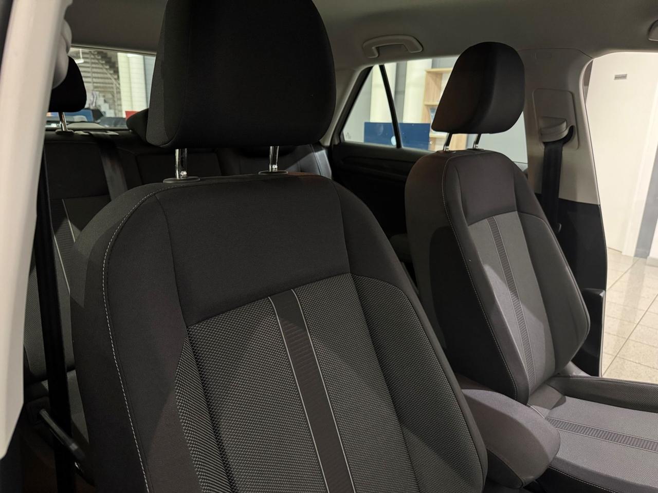 VOLKSWAGEN T-Roc 2022 1.0 tsi Life 110cv