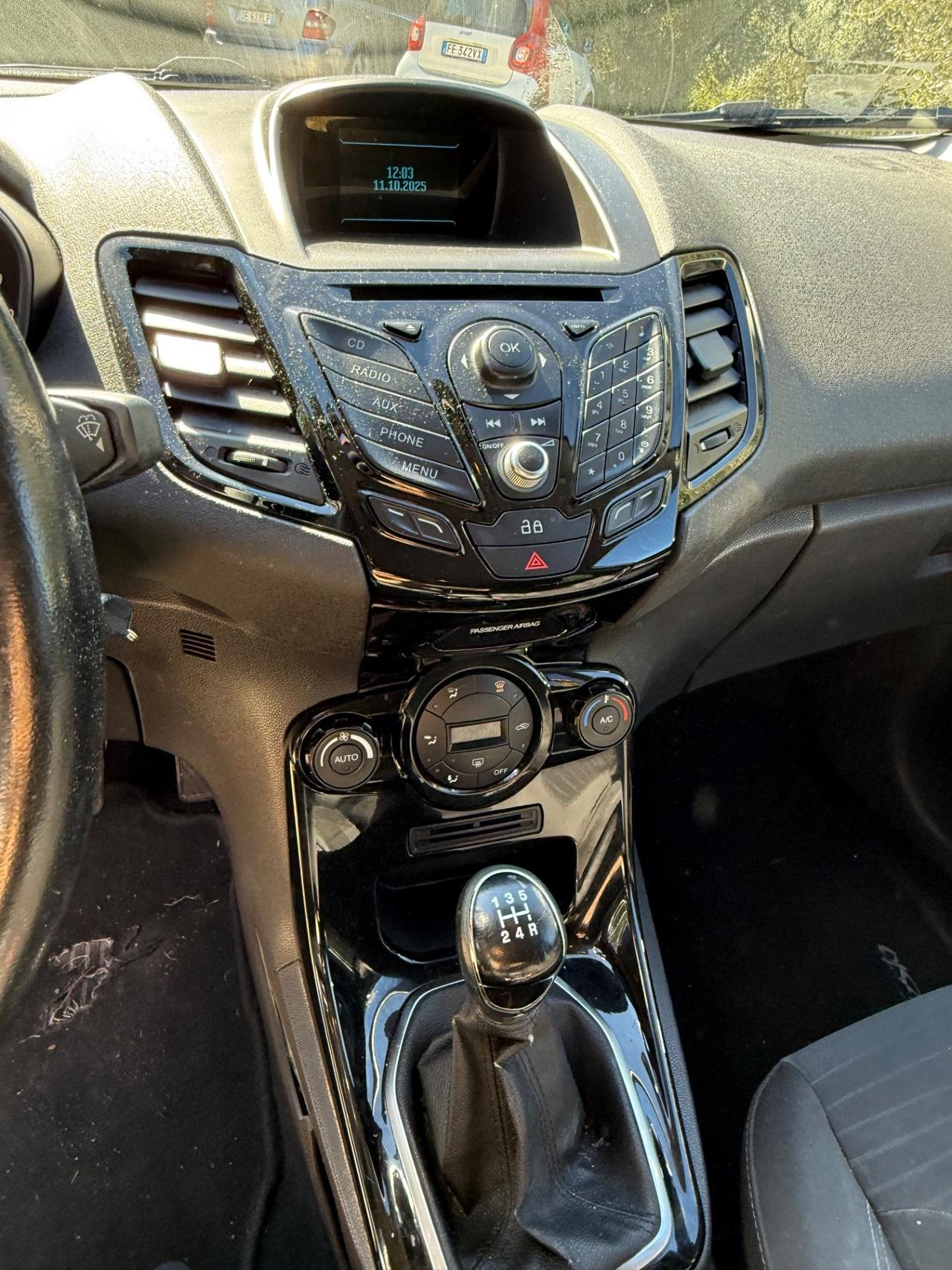 Ford Fiesta 1.4 5p. Bz.- GPL Titanium