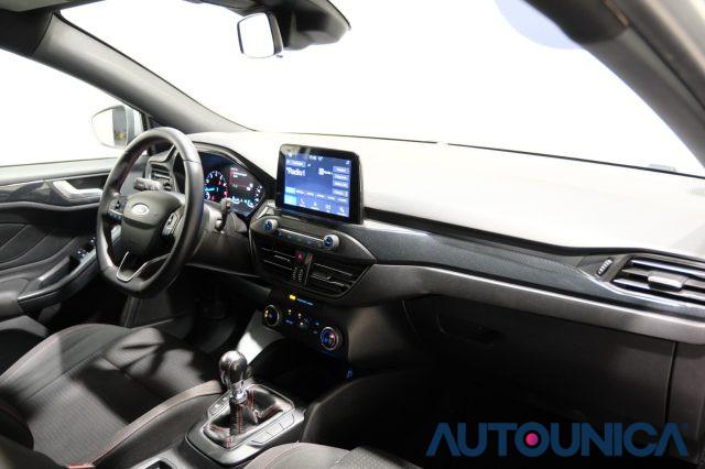 FORD Focus 1.0 ECOBOOST 125 CV START&STOP SW ST LINE BUSINESS