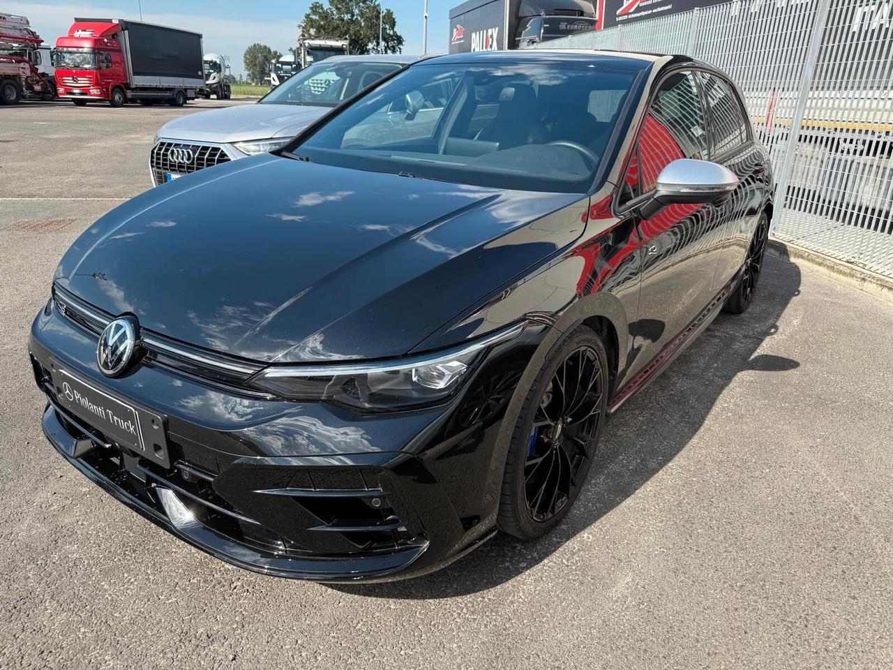 Volkswagen Golf 2.0 TSI R DSG 4Motion Black Edition