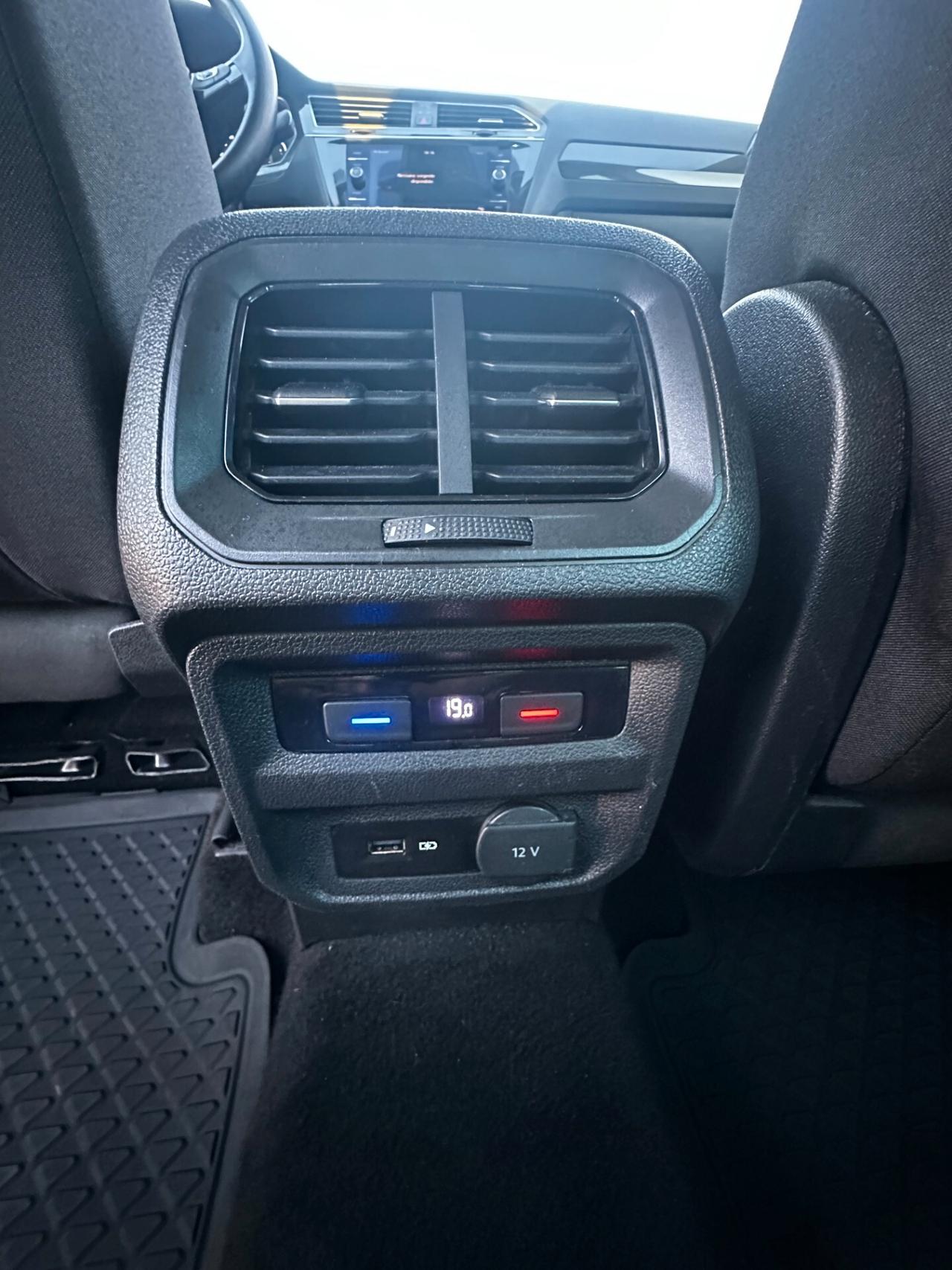 Volkswagen Tiguan 2.0 TDI SCR DSG Sport BlueMotion Technology