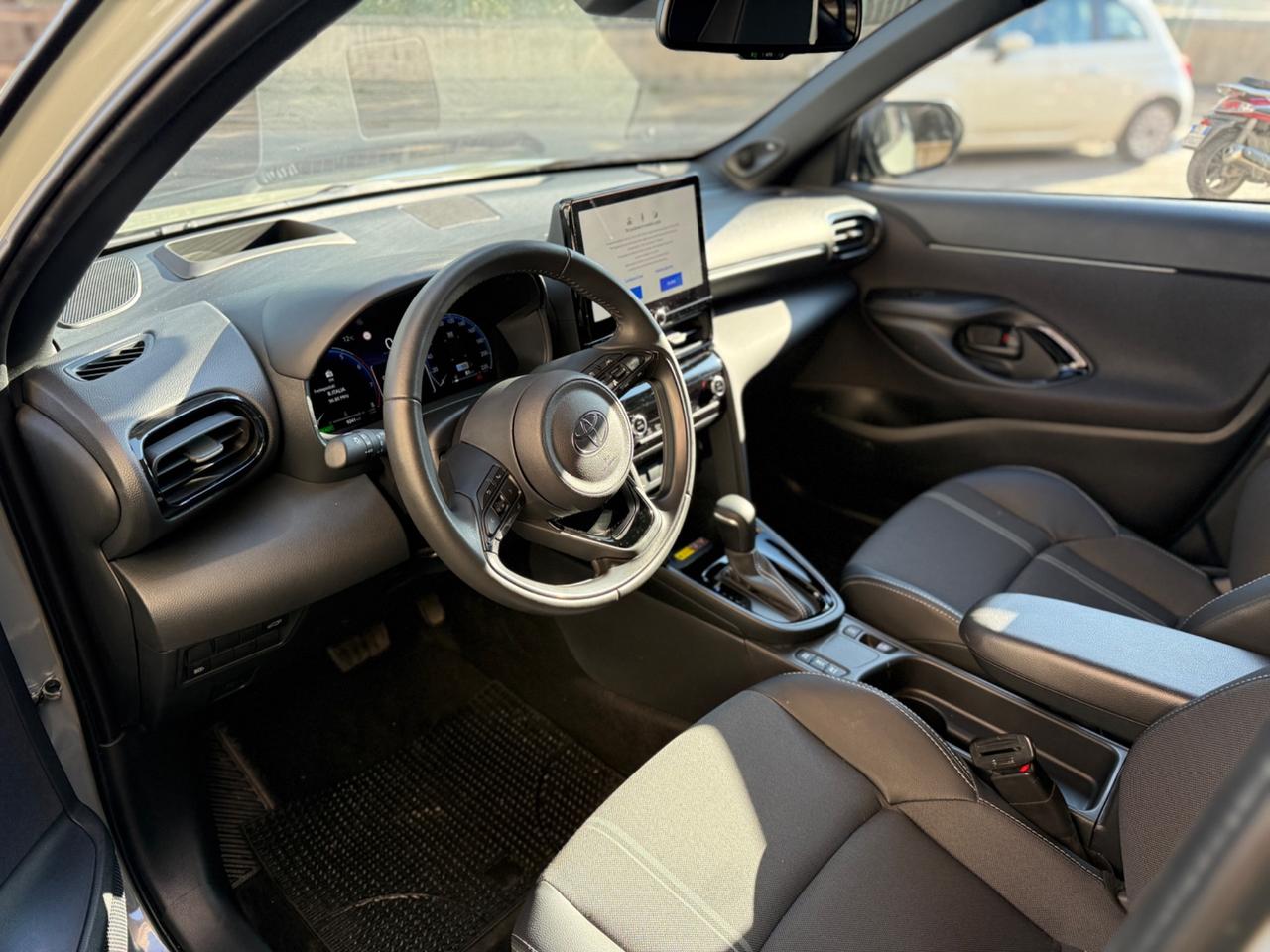 Toyota Yaris Cross 1.5 Hybrid 5p. E-CVT Trend