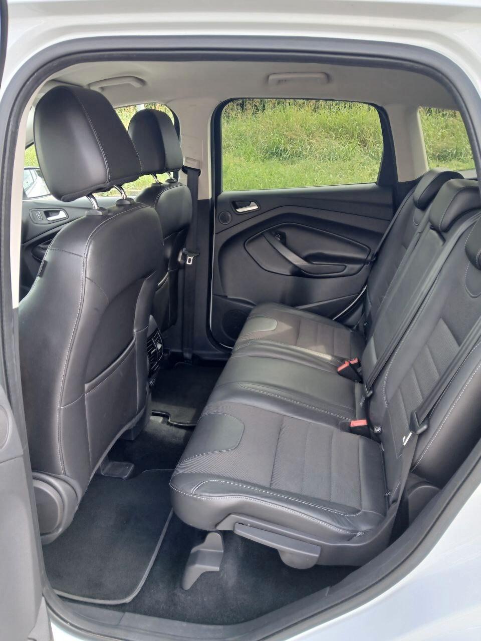 Ford Kuga 2.0 TDCI 140 CV 4WD Powershift