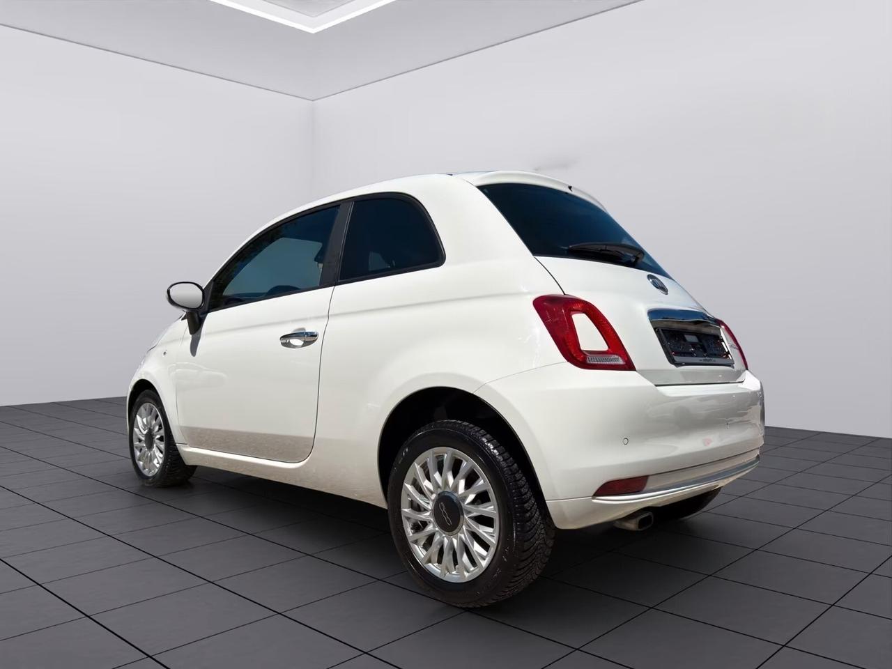 Fiat 500 Hybrid 1.0 da 70cv CarPlay - Prezzo Reale