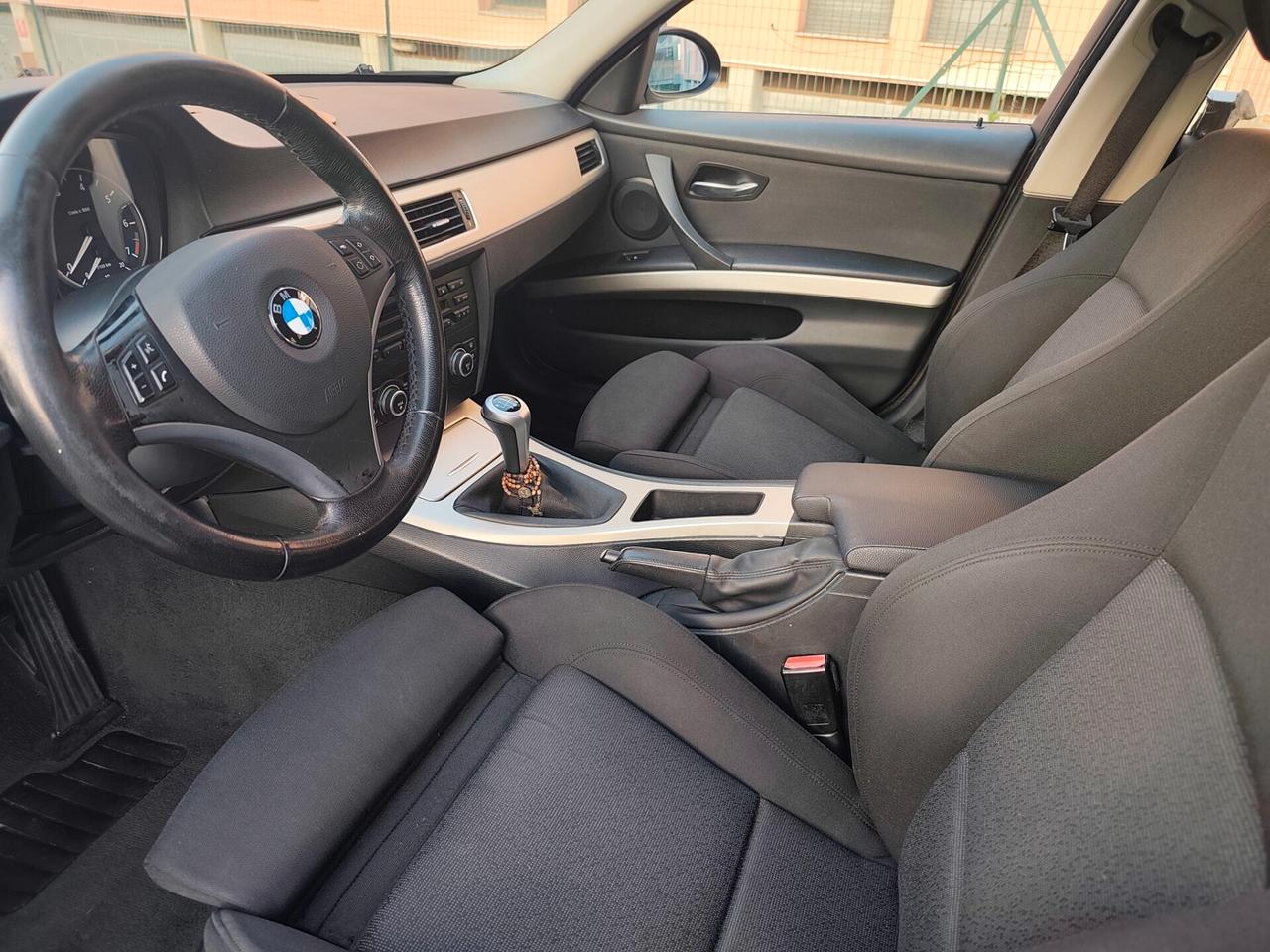 Bmw 320i Benz euro 4 Touring MSport