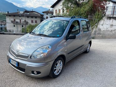 Toyota Yaris Verso 1.4 TURBO DIESEL