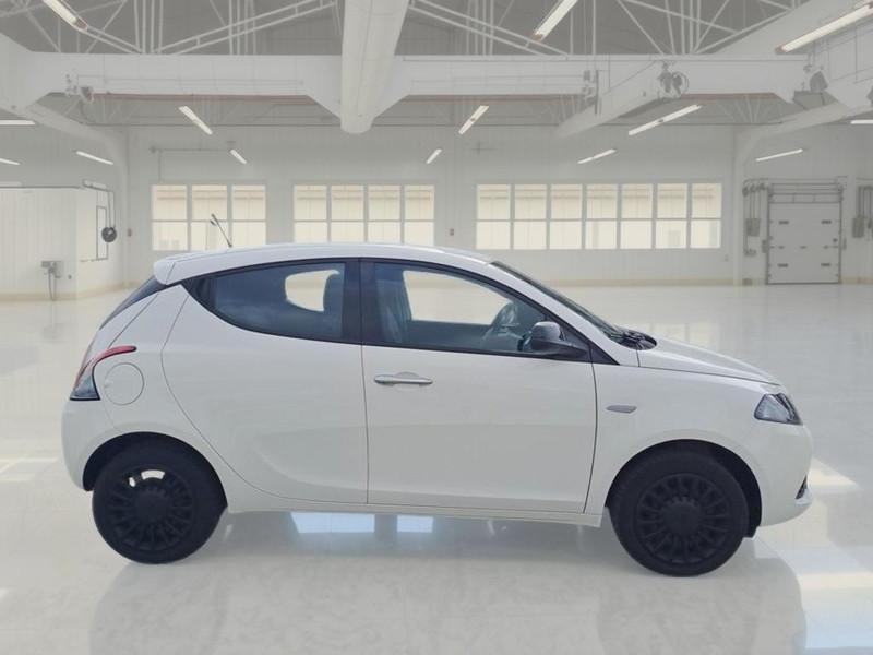LANCIA YPSILON 1.0 FIREFLY 70 CV SES HYBRID SILVER 5 PORTE BERLINA