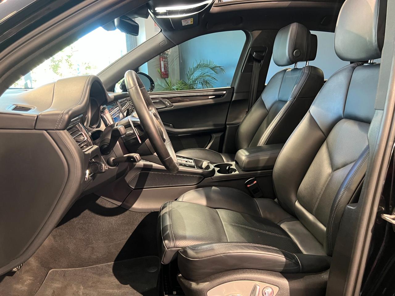 Porsche Macan 2.0 PASM PNEUMATICHE