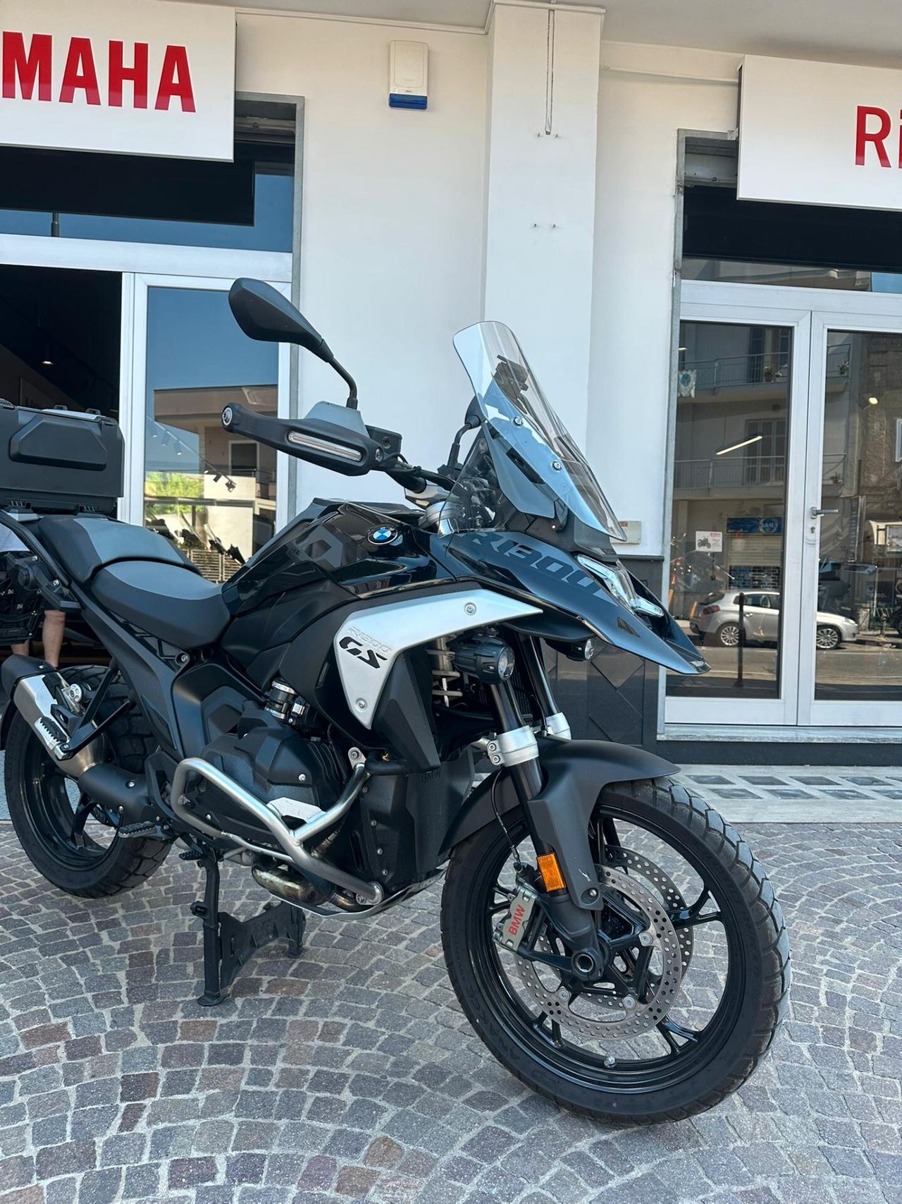 Bmw R 1300 GS triple black