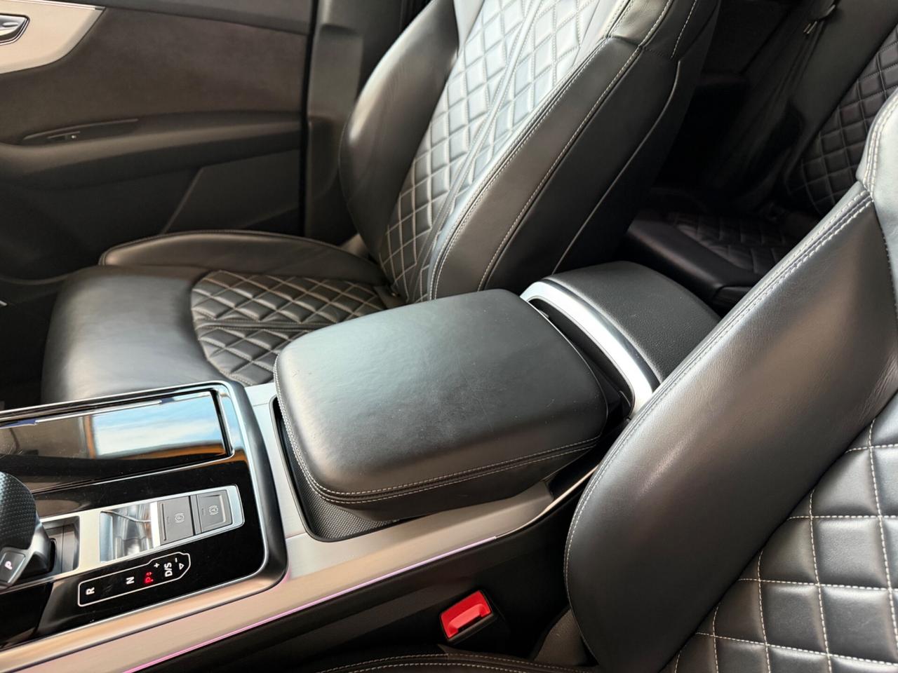 Audi Q8 3.0TDI 286cv S-Line Quattro E6