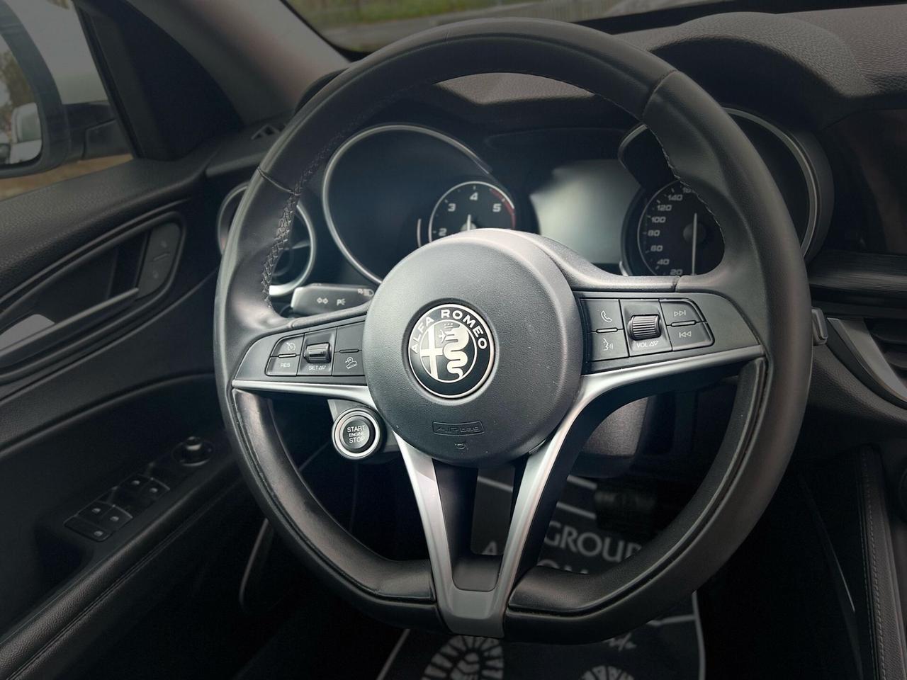 Alfa Romeo Stelvio 2.2 Turbodiesel 160 CV AT8 RWD Business