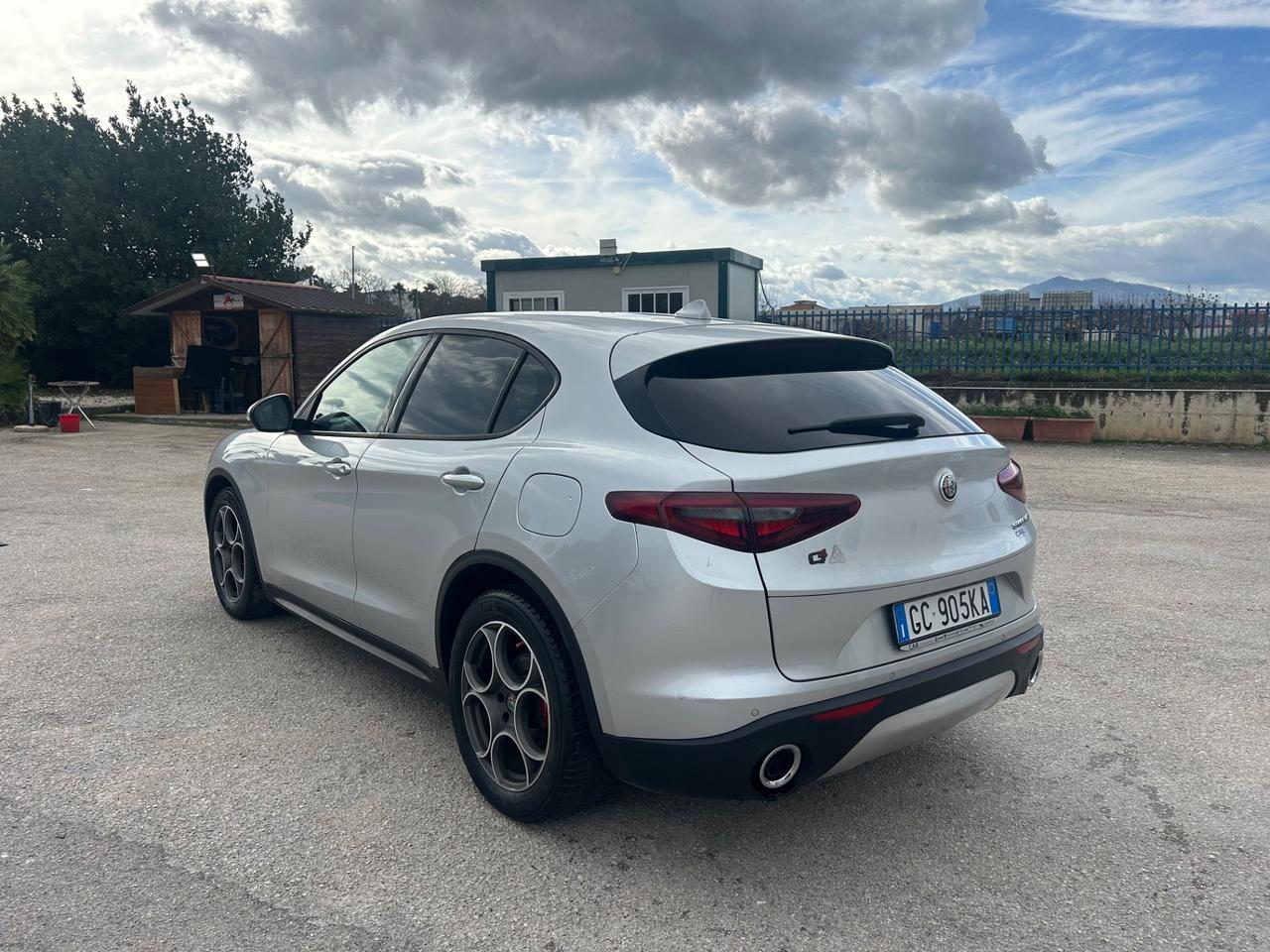 Alfa Romeo Stelvio 2.2 Turbodiesel 160 CV AT8 RWD Rosso Edizione N1 ( AUTOCARRO 5 POSTI )