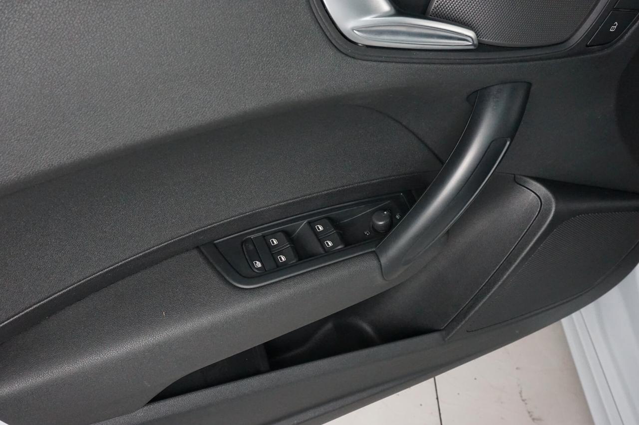 Audi A1 SPB 1.6 TDI S tronic S line edition