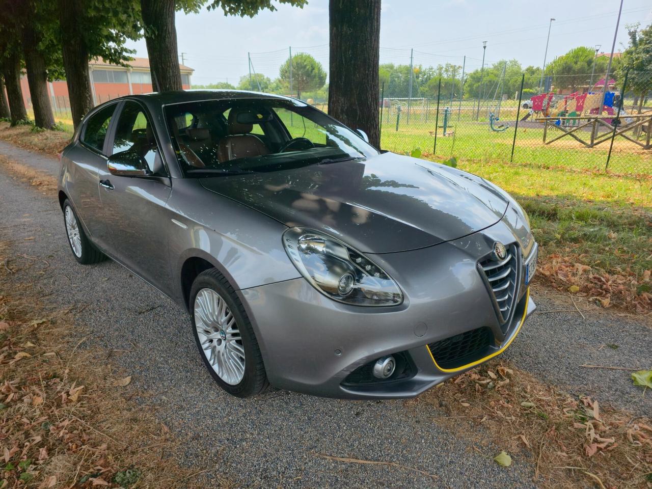 Alfa Romeo Giulietta 2.0 JTDm-2 150 CV Exclusive Gancio Traino Pelle