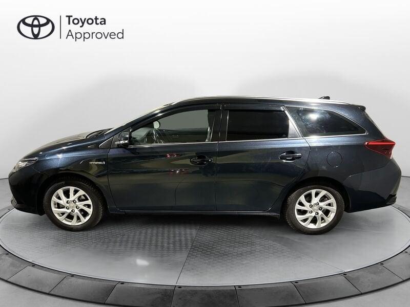 Toyota Auris Auris Touring Sports 1.8 Hybrid Active + NAVIGATORE AREA C FREE