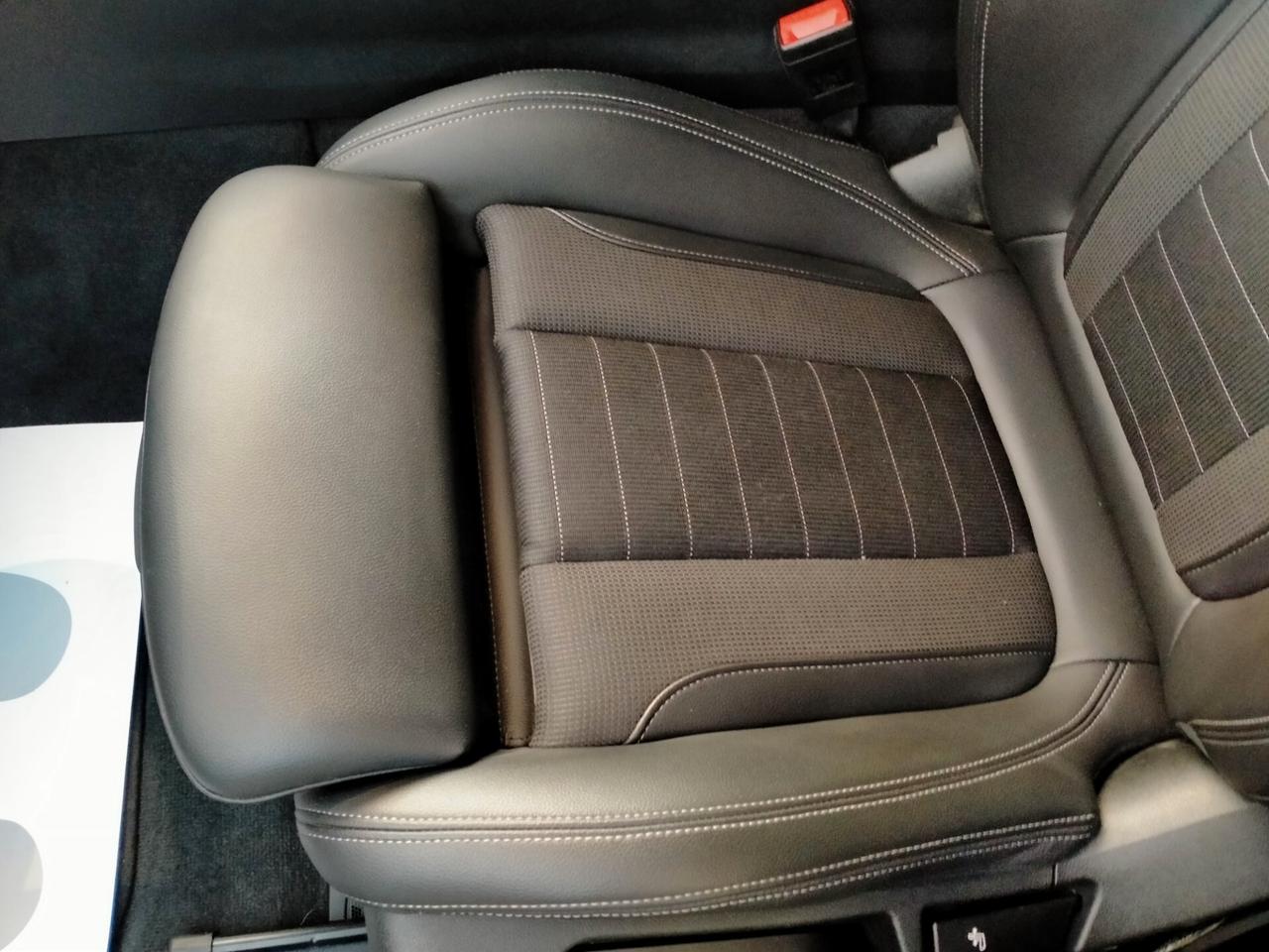 BMW 318 D TOURING G21 MHEV 48V SEDILI SPORTIVI / PELLE NERA /LED /VETRI PRIVACY
