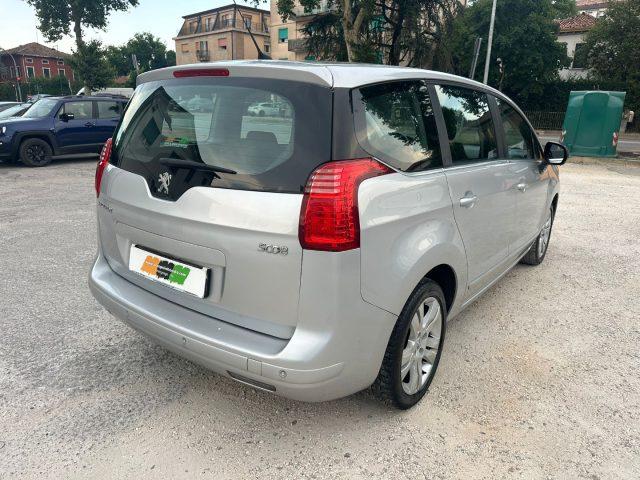 PEUGEOT 5008 7 posti ! 1.6 HDi 110CV Tecno