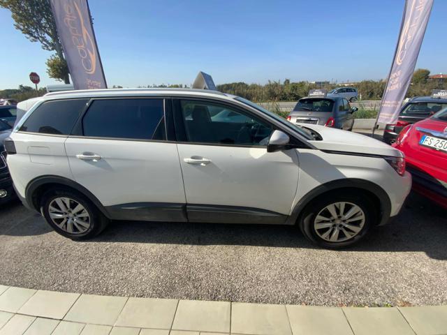 PEUGEOT 5008 5008 1.2 PureTch Active Business