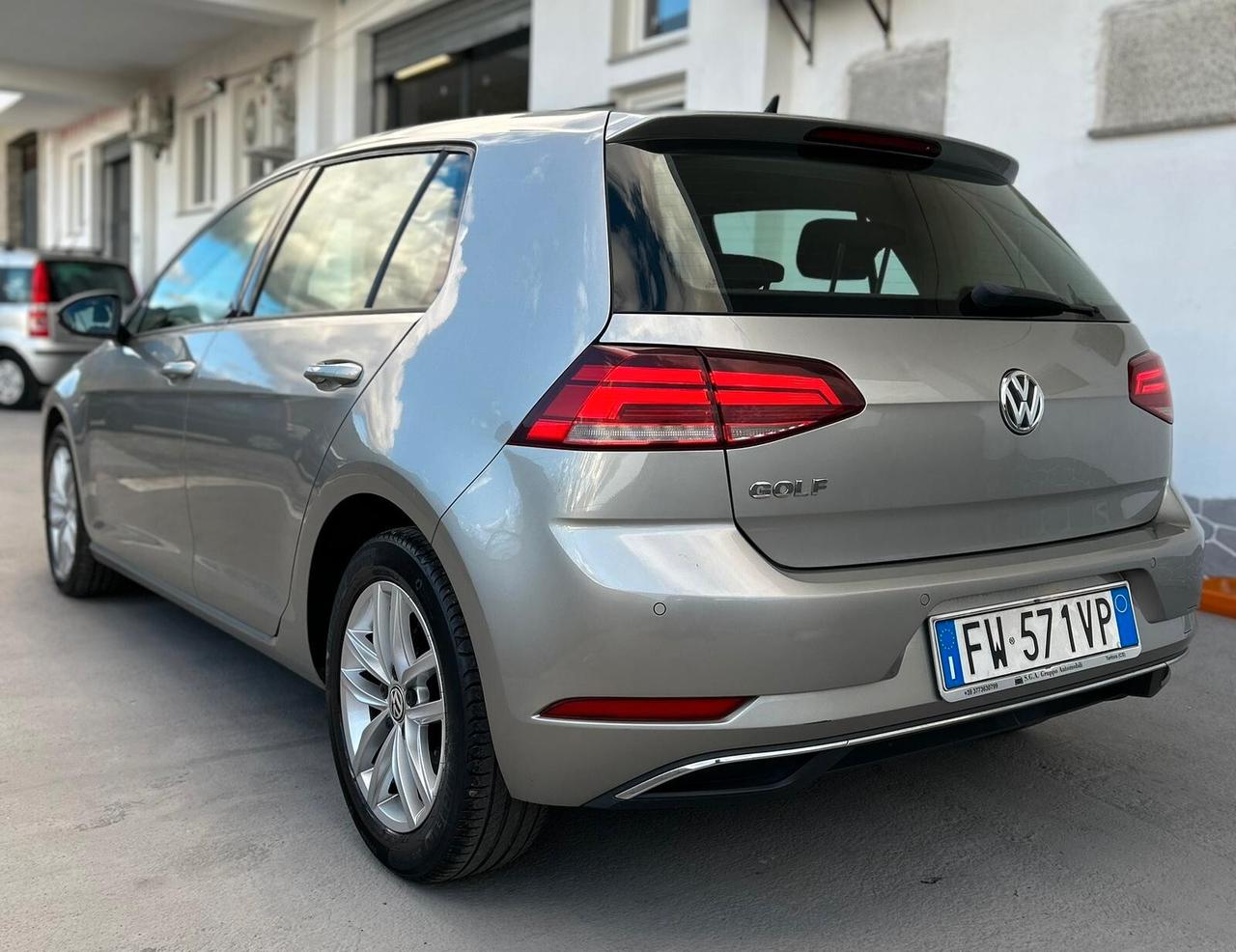 Volkswagen Golf 1.6 TDI 115CV DSG 5p. Business BlueMotion Technology