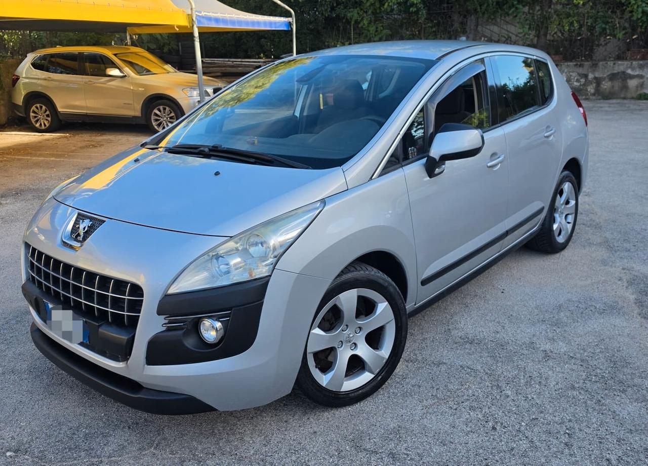 Peugeot 3008 1.6 HDi 115CV Allure