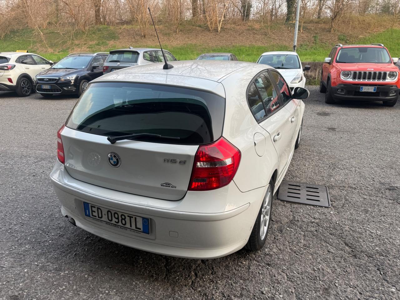 Bmw 116 116d 2.0 116CV cat 5 porte Futura DPF