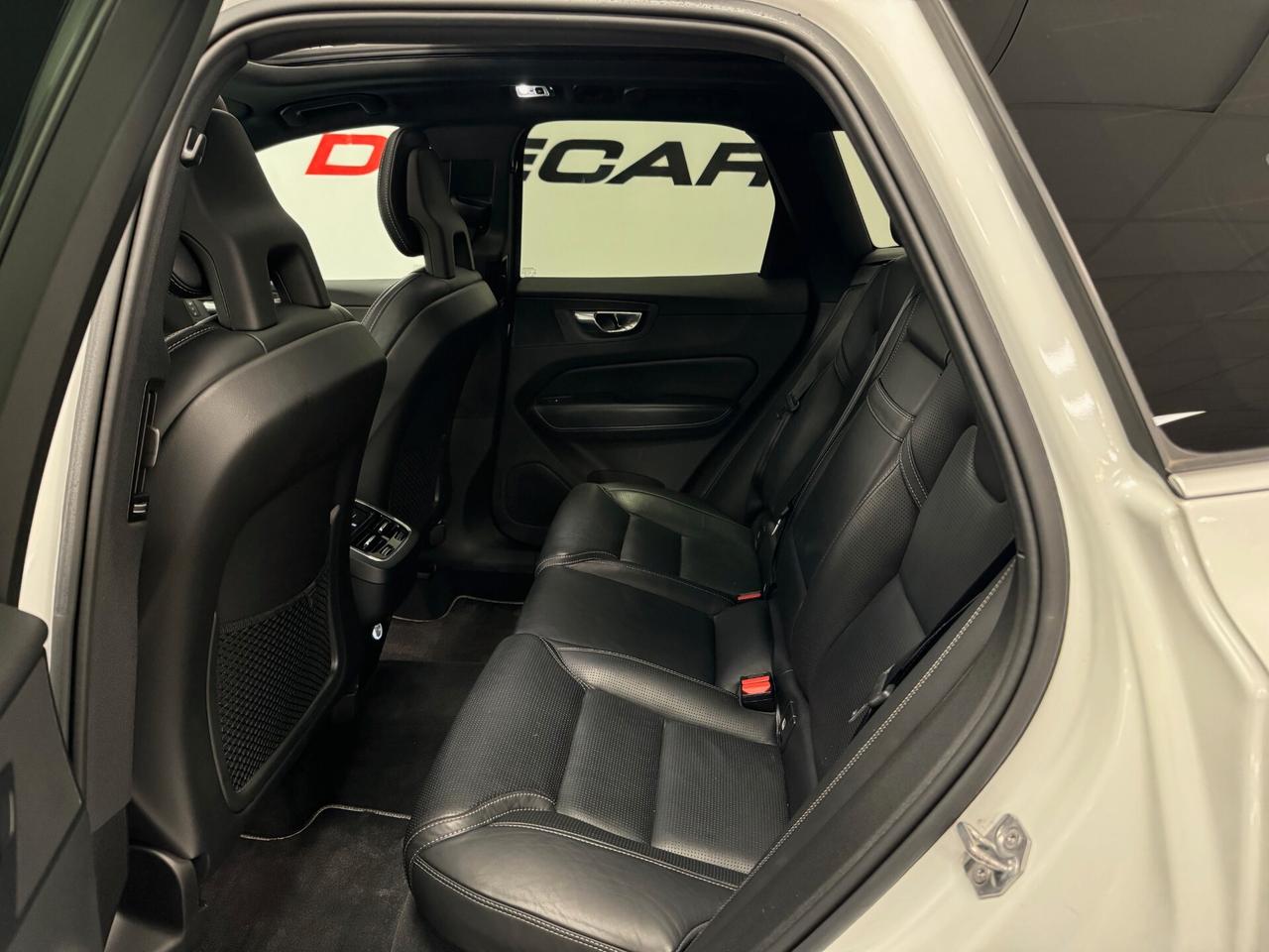 Volvo XC 60 XC60 D4 AWD Geartronic R-design TETTO FULL