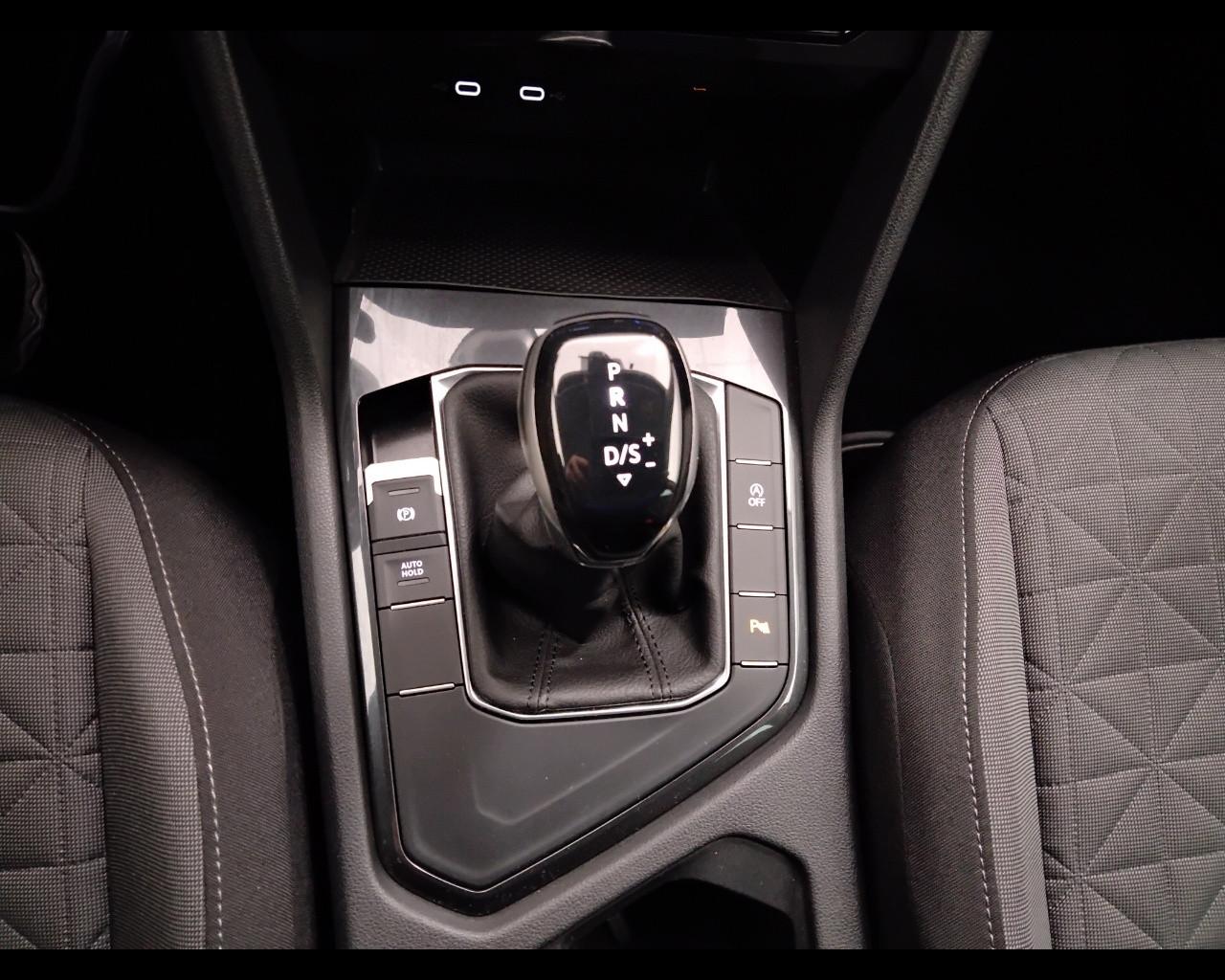 VOLKSWAGEN Tiguan II 2021 - Tiguan 1.5 tsi Life 150cv dsg