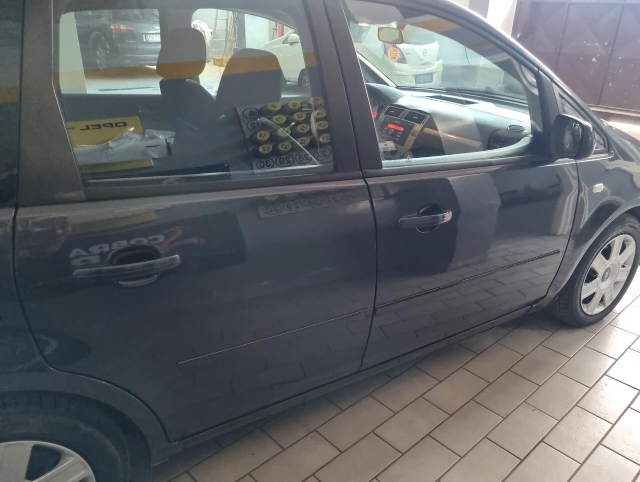 Ford C-Max 1.6 TDCi 110 CV Ikon DPF