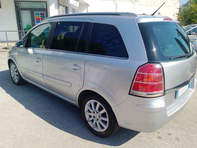 OPEL Zafira 1.9 CDTI 120CV Cosmo
