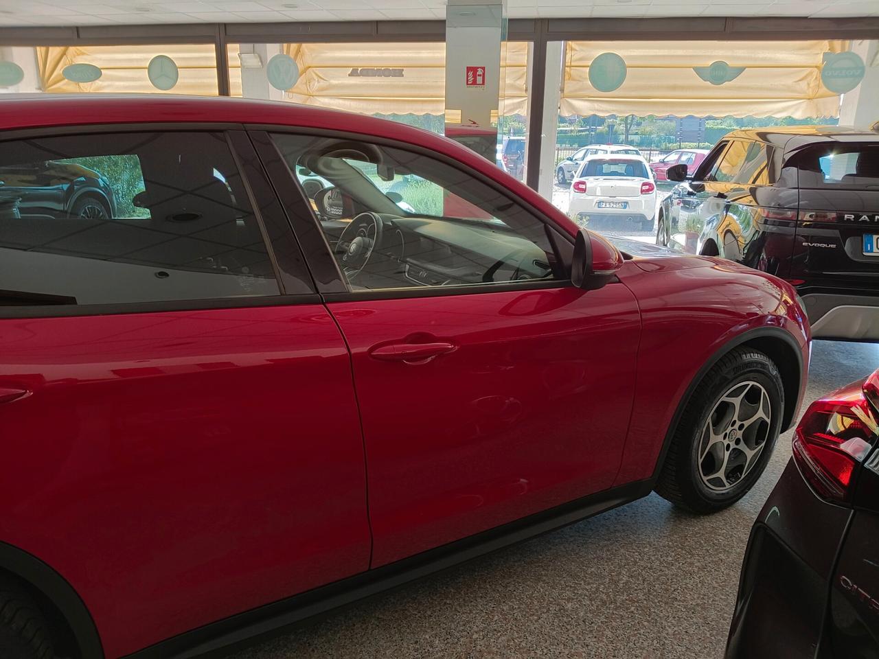 Alfa Romeo Stelvio 2.2 Turbodiesel 160 CV AT8 RWD Business