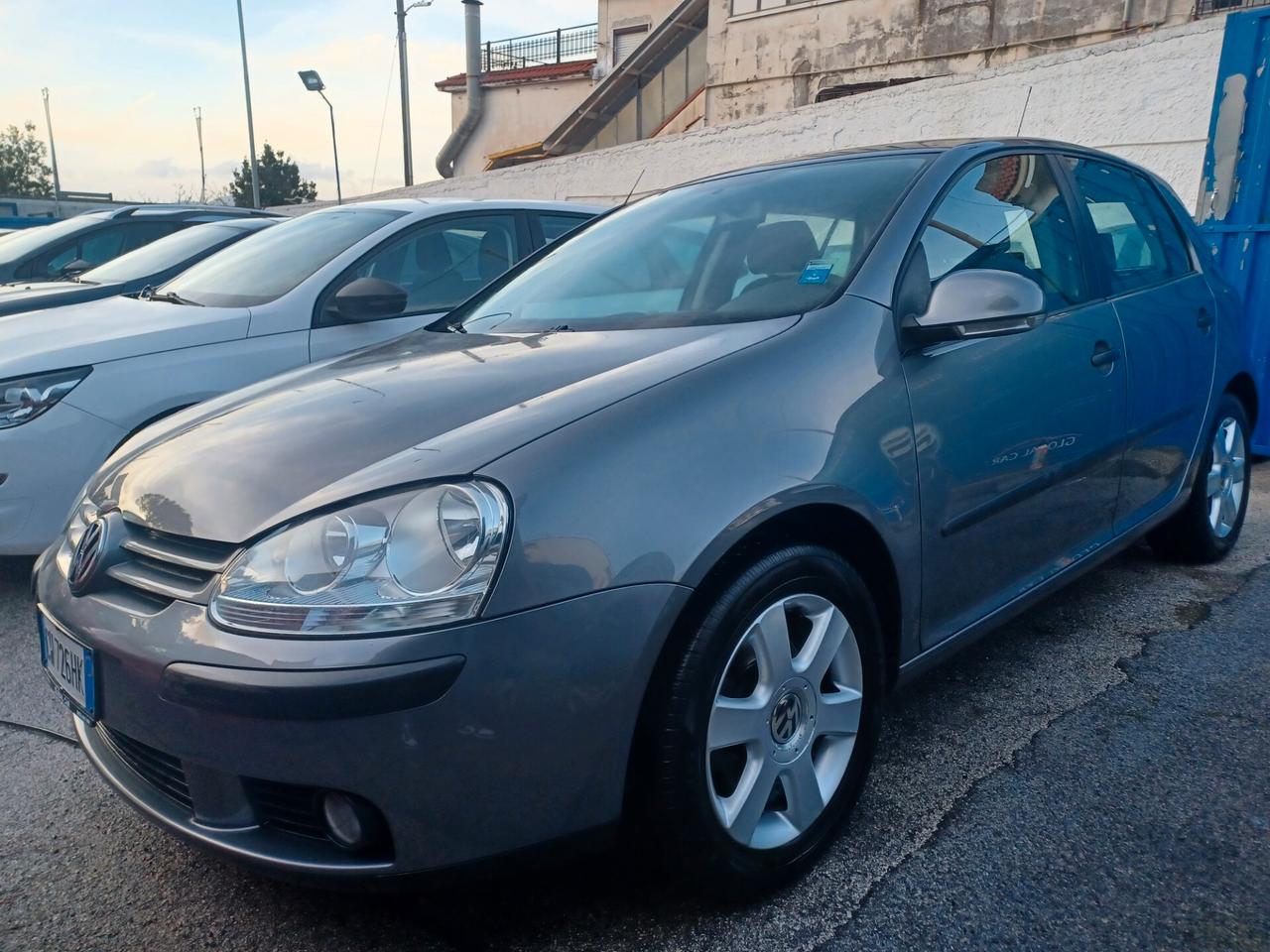 Volkswagen Golf 1.9 TDI 5p. Trendline