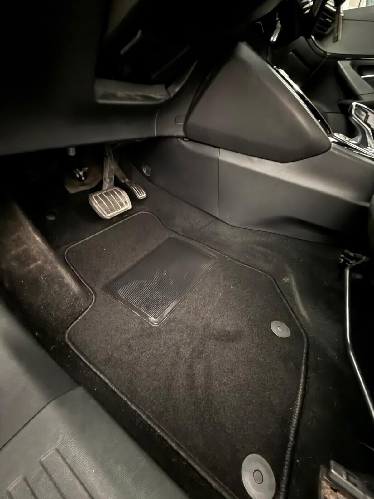 Peugeot 2008 BlueHDi 110 S&S Active Pack