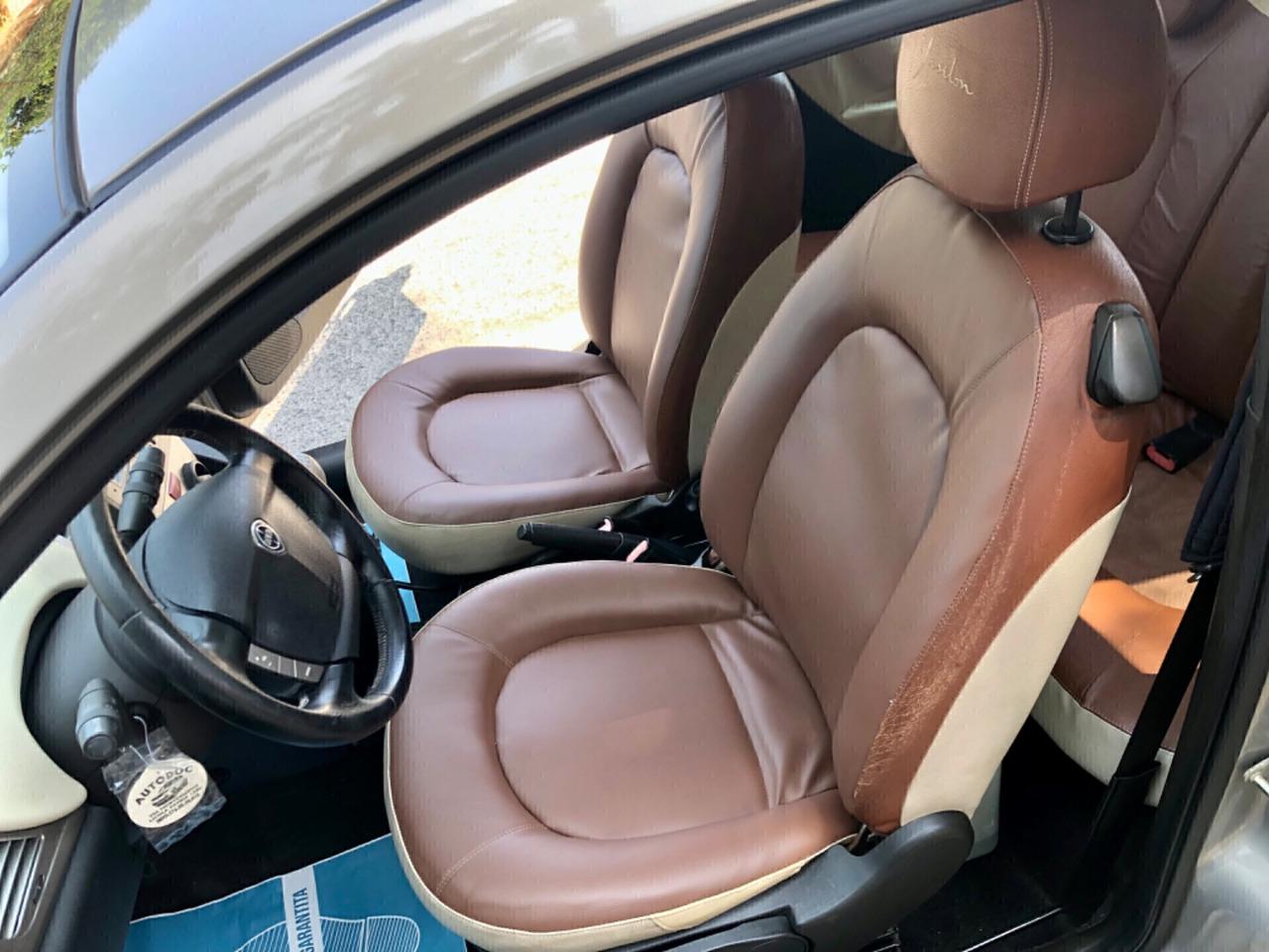 Lancia Ypsilon 1.3 MULTIJET 90 CV Sport MomoDesign