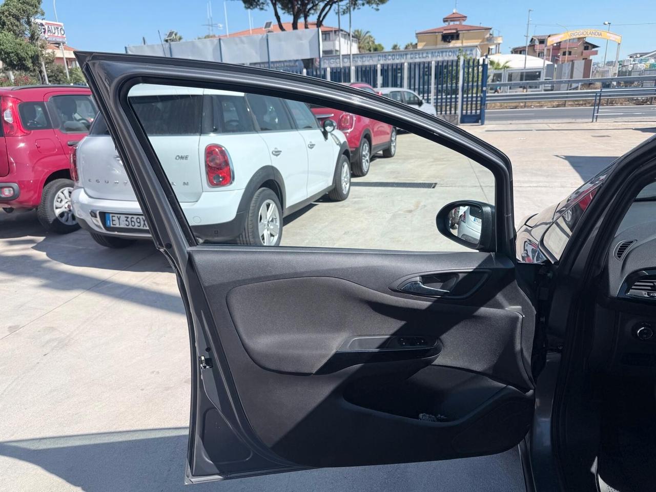 Opel Corsa 1.4 90CV GPL Tech 5 porte Cosmo