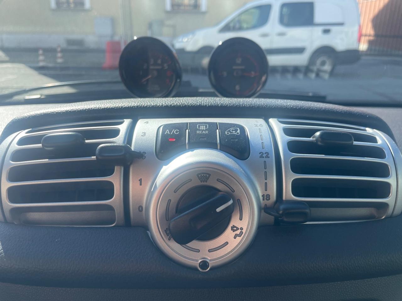 Smart ForTwo 1000 75 kW coupé BRABUS Xclusive