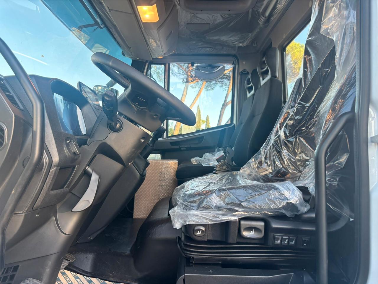 Iveco eurocargo 180E320 K nuovo cambio manuale