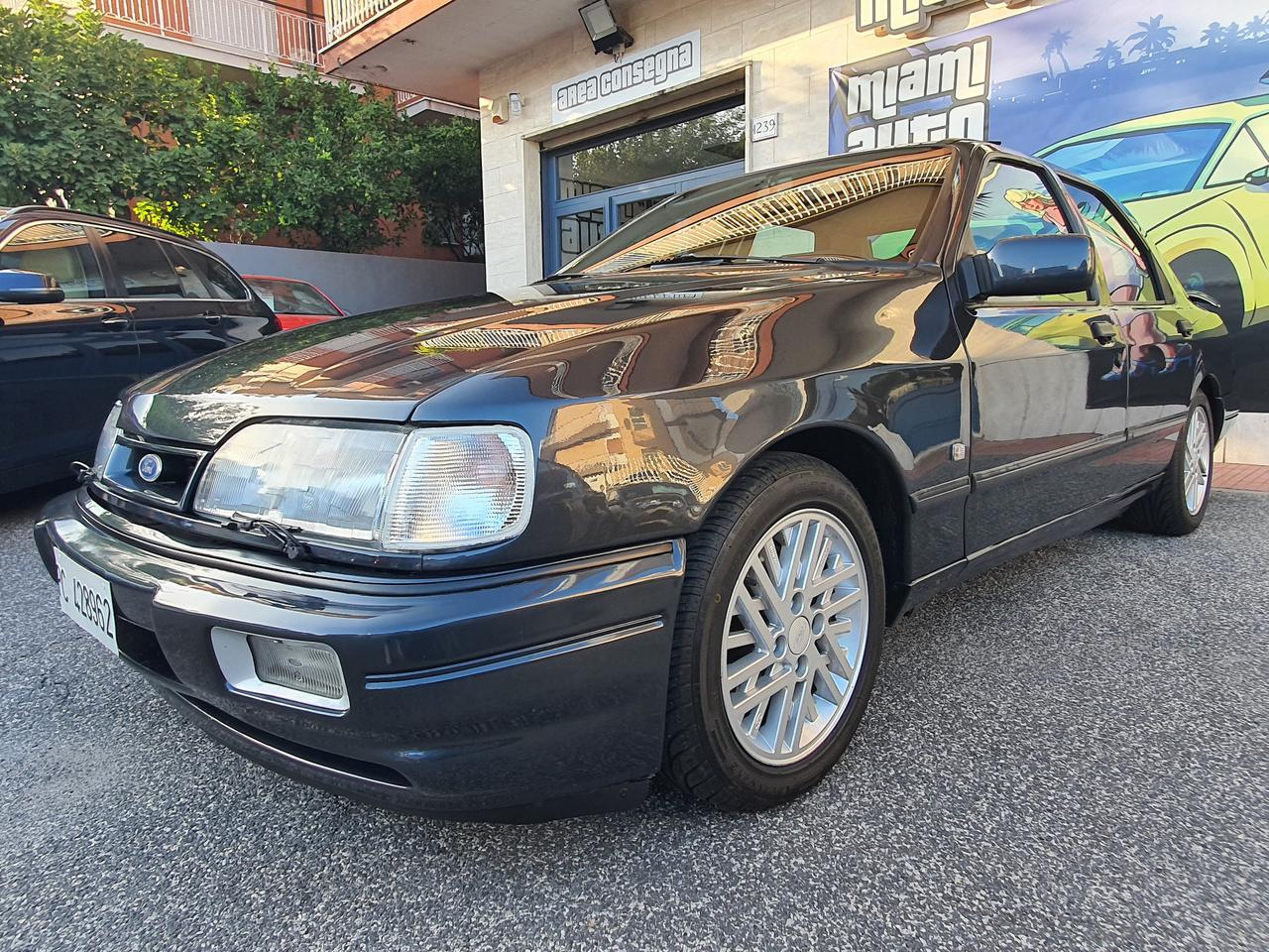 Ford Sierra 2.0i turbo 16V 4p. RS Cosworth RESTAURO TOTALE LEGGI DESCRIZIONE