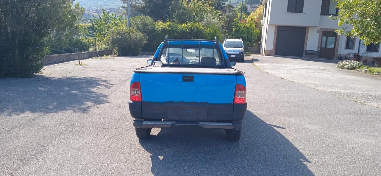Fiat Strada 1.9 JTD Pick-up